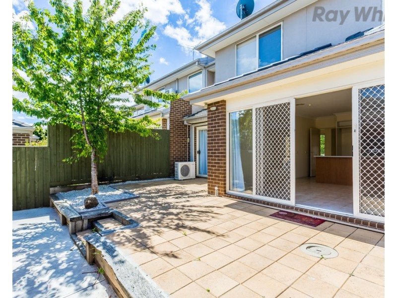 27A Wentworth Drive, Taylors Lakes VIC 3038