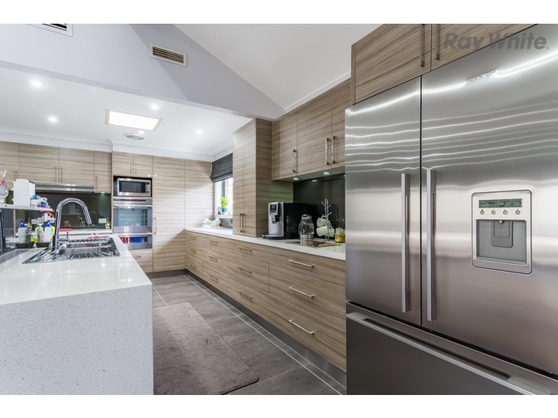 1 Gottard Court, Keilor Downs VIC 3038