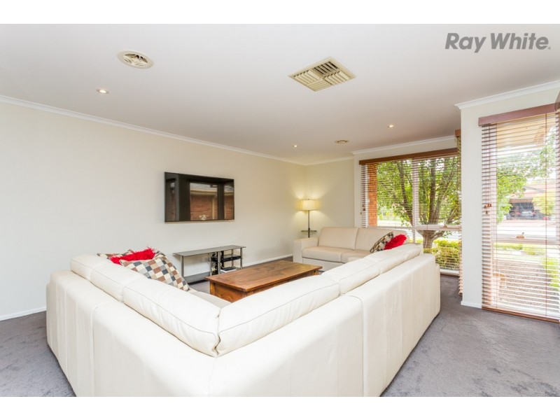 34 Nordic Avenue, Keilor Lodge VIC 3038