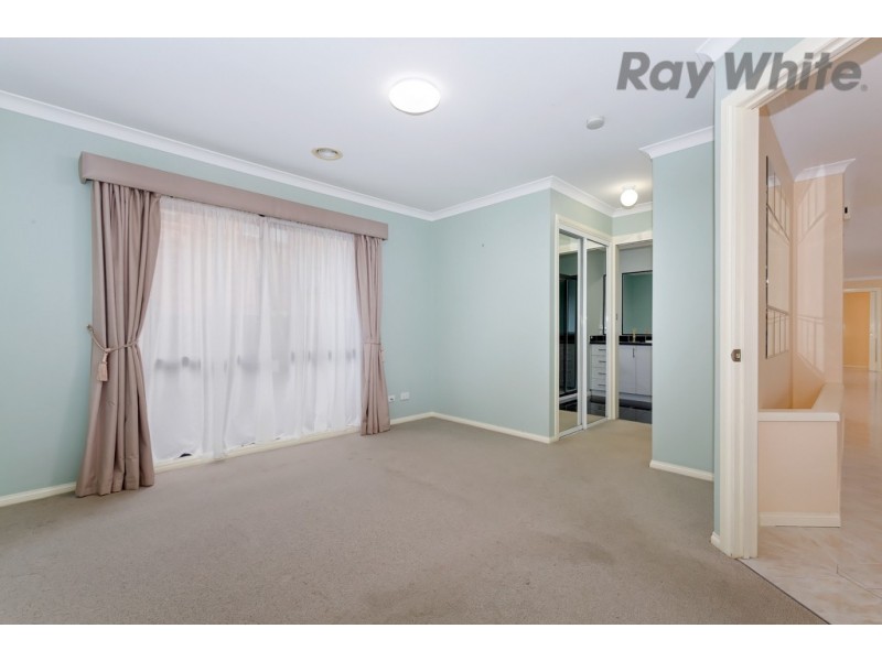 23 Martens Court, Taylors Lakes VIC 3038