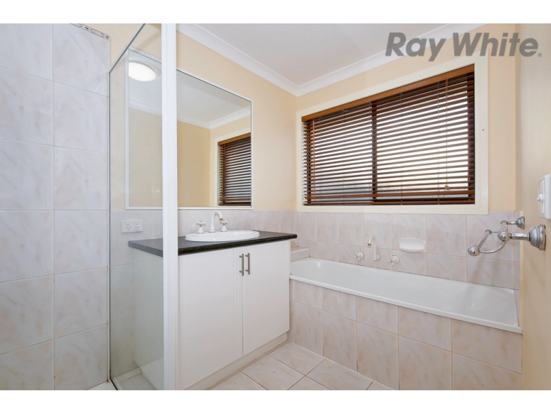 23 Martens Court, Taylors Lakes VIC 3038