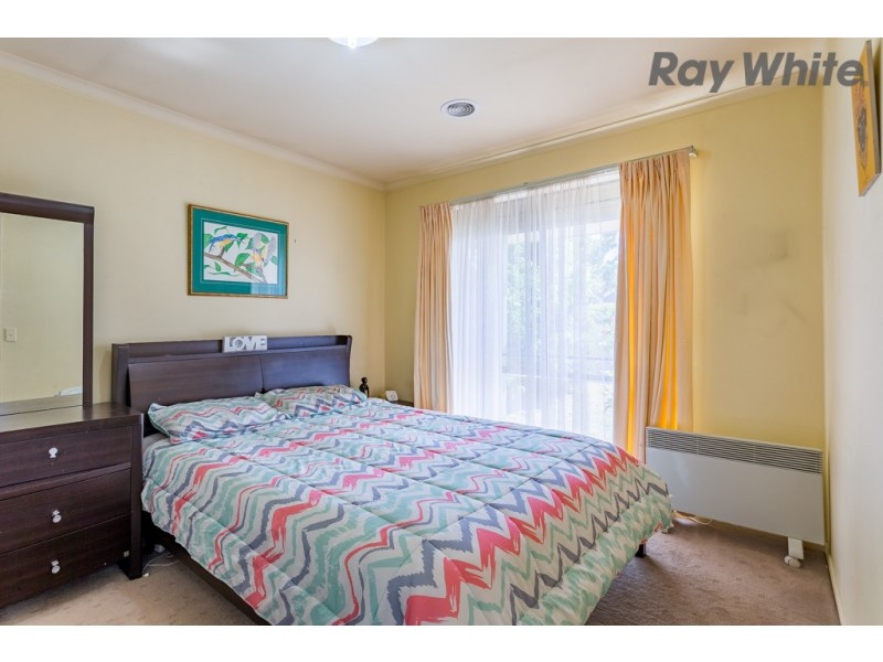 12 Manerlong Way, Sydenham VIC 3037