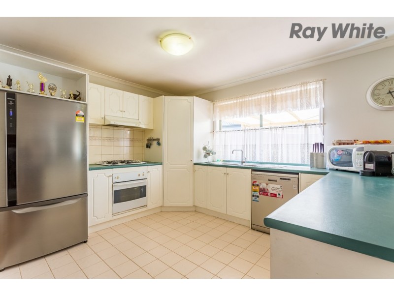 12 Manerlong Way, Sydenham VIC 3037