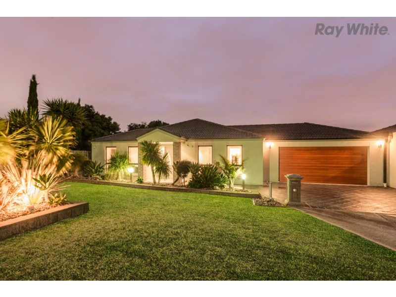 5 Elm Tree Close, Taylors Hill VIC 3037