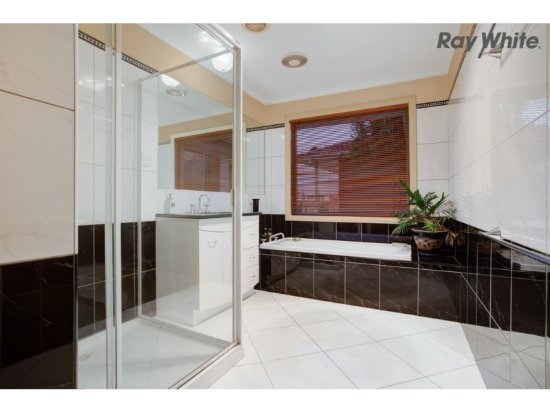 37 Perceval Crescent, Taylors Lakes VIC 3038