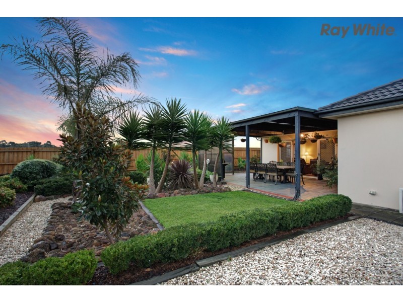 37 Perceval Crescent, Taylors Lakes VIC 3038