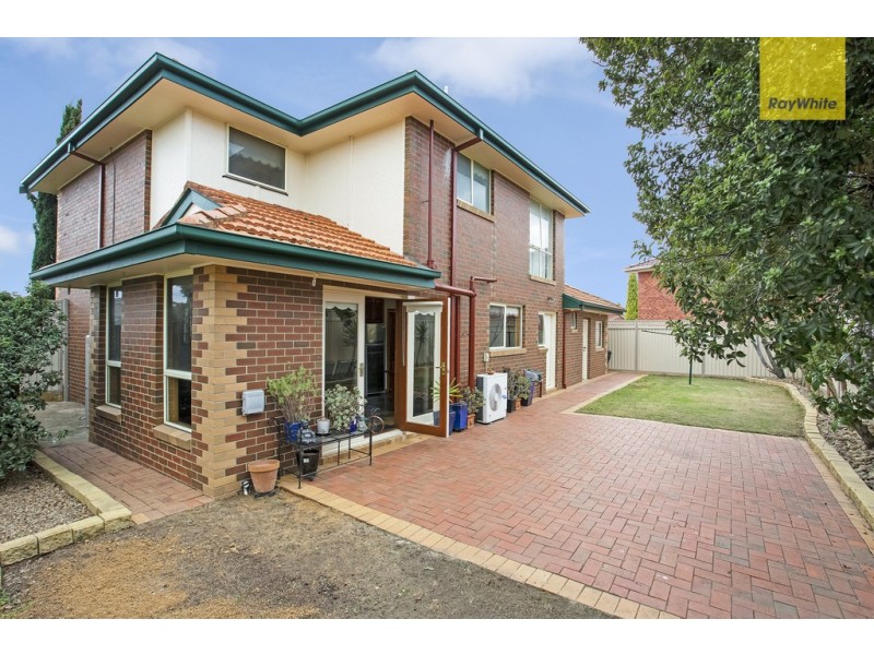 4 Darebin Avenue, Keilor Downs VIC 3038