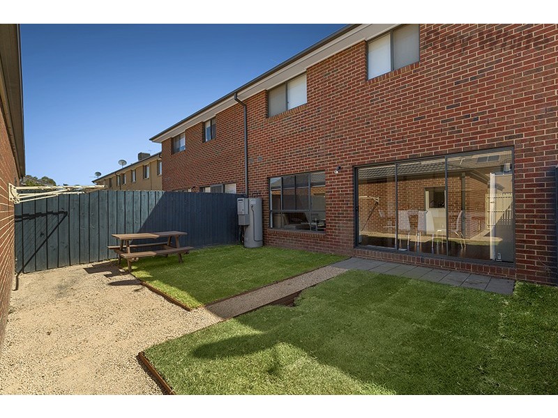 20 Eloura Circuit, Taylors Hill VIC 3037