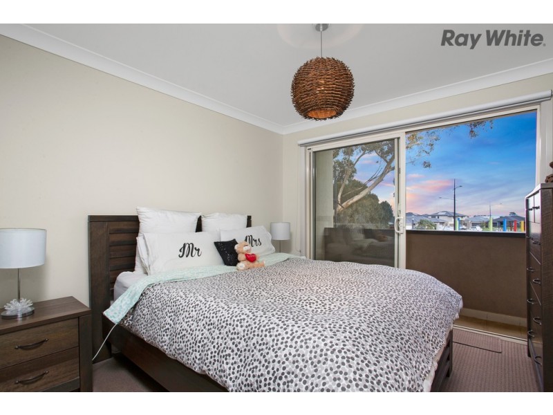 13 Armstrong Walk, Plumpton VIC 3335