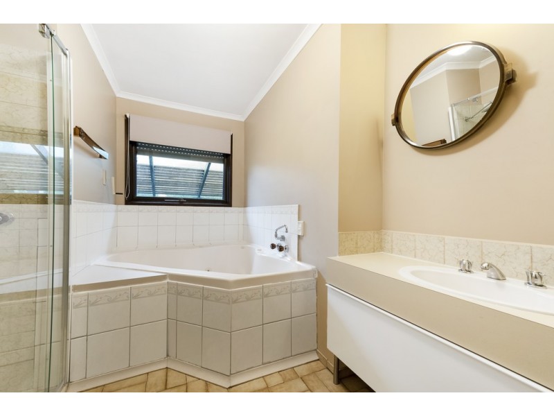 10 Argyll Street, Sydenham VIC 3037