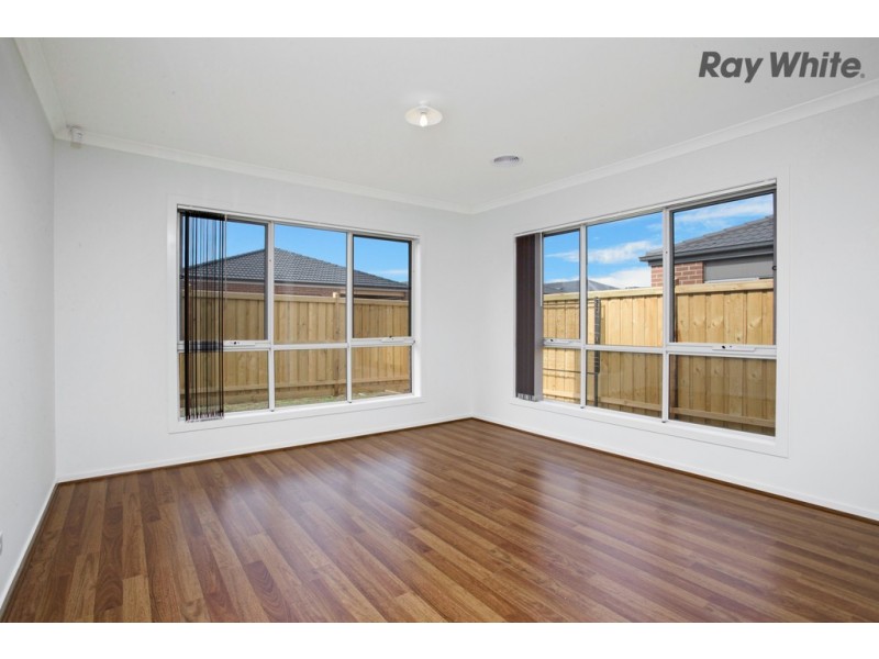 3 Farm Road, Diggers Rest VIC 3427