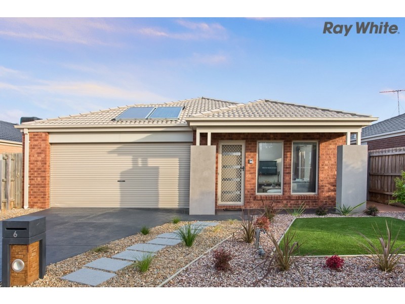 6 Boulderwood Court, Kurunjang VIC 3337