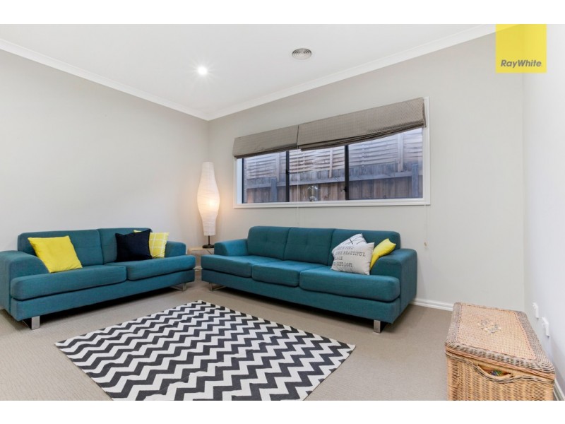 30 Hardware Lane, Taylors Hill VIC 3037