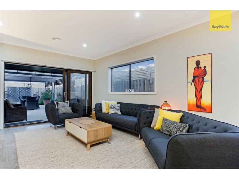 30 Hardware Lane, Taylors Hill VIC 3037