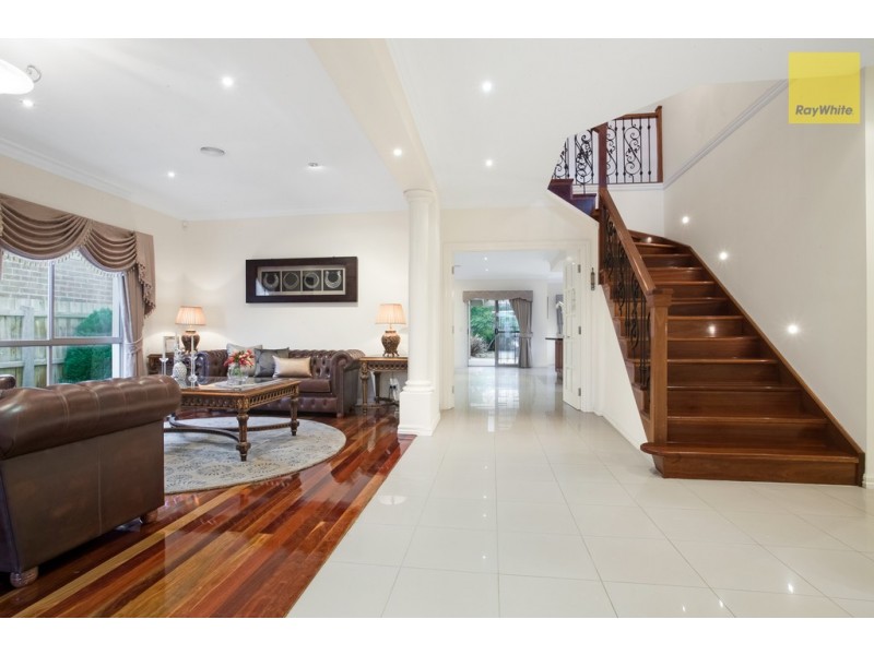 40 Pyrmont Terrace, Taylors Hill VIC 3037