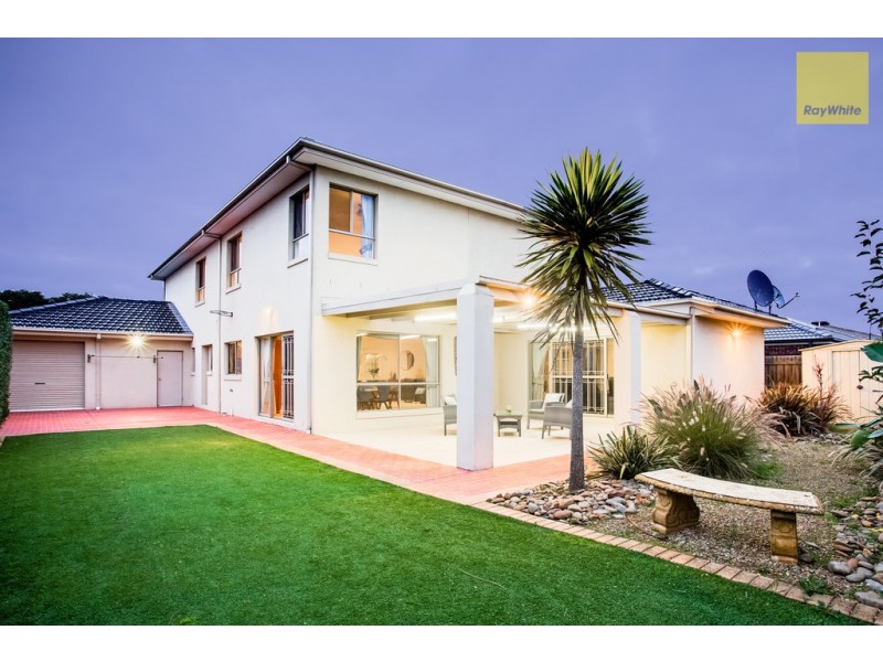 40 Pyrmont Terrace, Taylors Hill VIC 3037