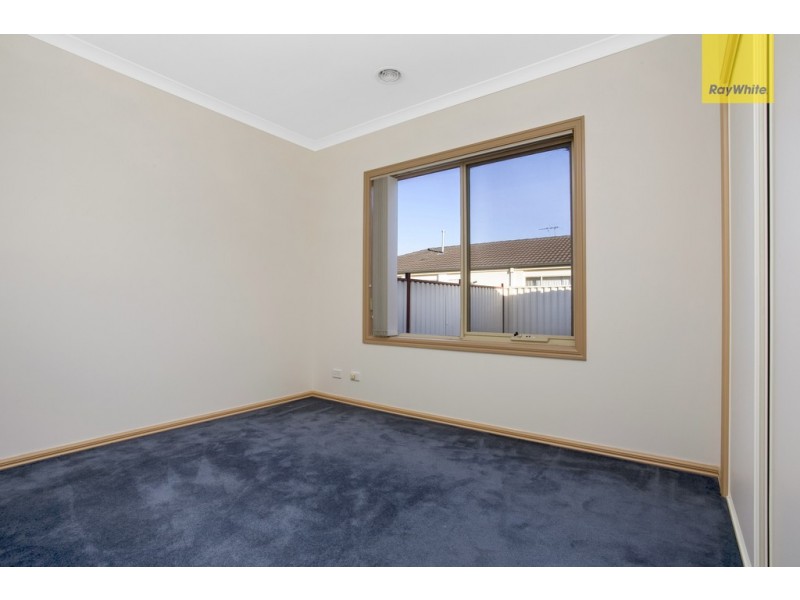 2/1 Marner Avenue, Hillside VIC 3037