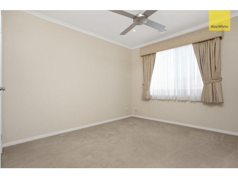 35 Perceval Crescent, Taylors Lakes VIC 3038
