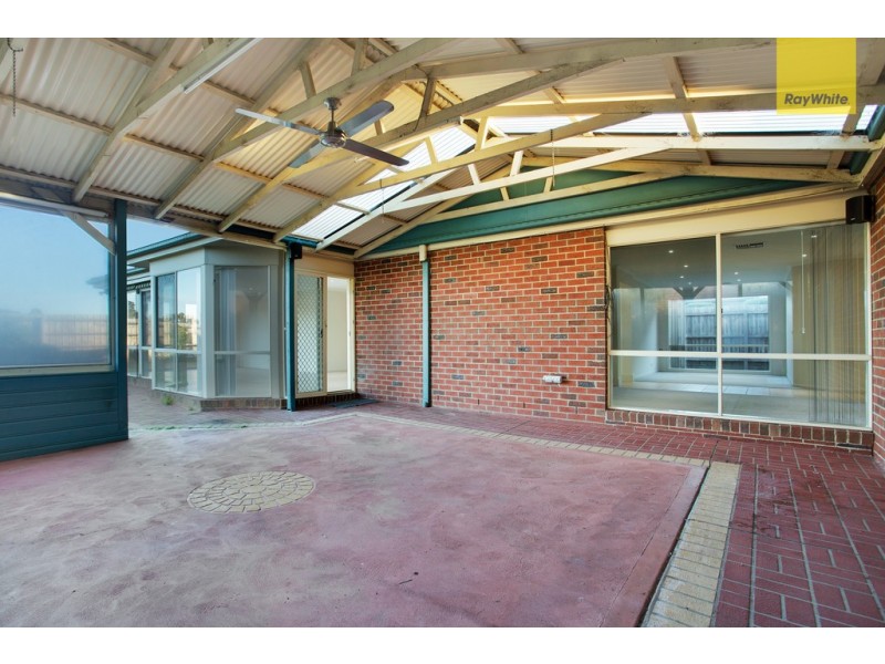 35 Perceval Crescent, Taylors Lakes VIC 3038