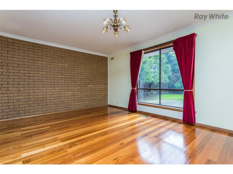 12 Augustines Way, Keilor VIC 3036
