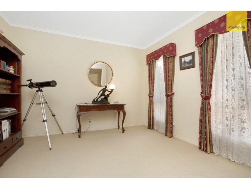 3 Bramshaw Crescent, Hillside VIC 3037