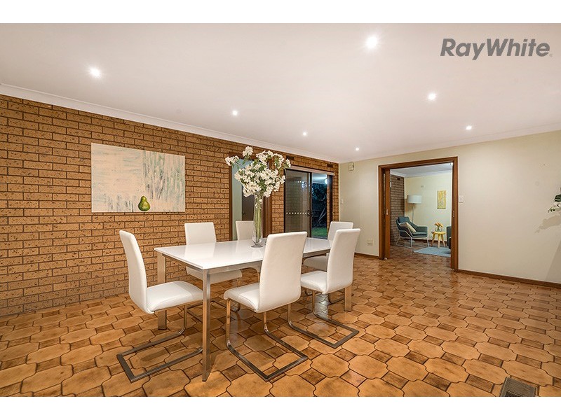 12 Augustines Way, Keilor VIC 3036