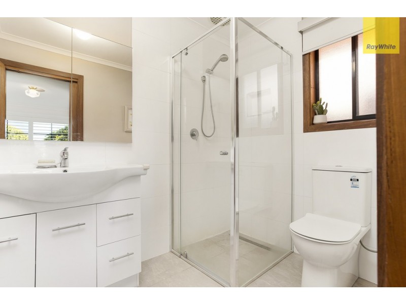 14 Ensign Grove, Taylors Lakes VIC 3038