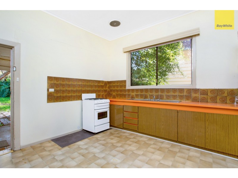 5 Butler Grove, Coburg VIC 3058