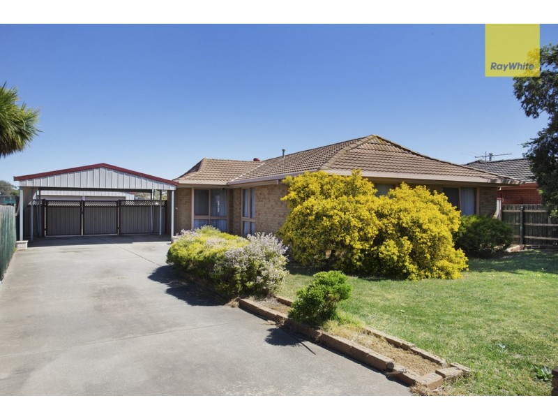 9 Young Court, Delahey VIC 3037
