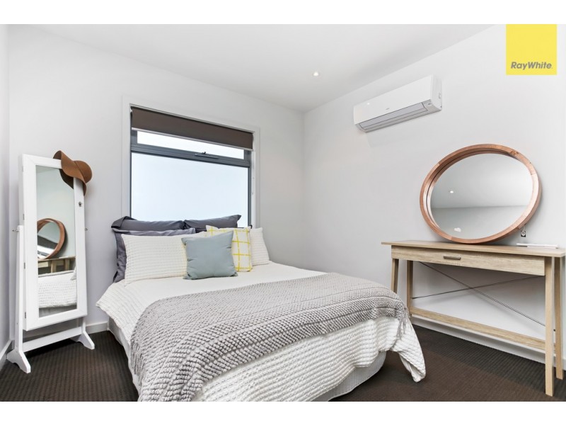 1/5 Bent Street, Westmeadows VIC 3049