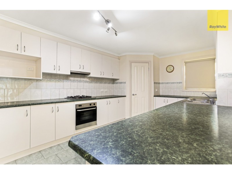 38 Royal Crescent, Hillside VIC 3037