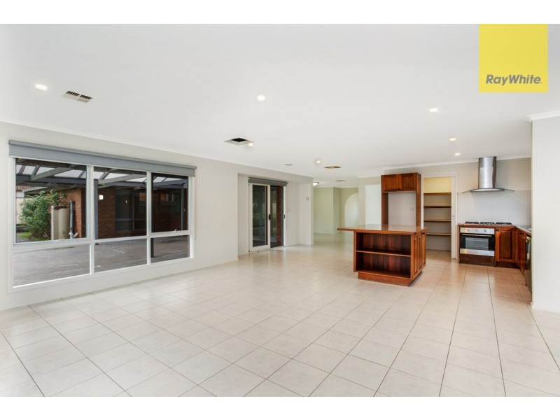 1 Gloucester Court, Sydenham VIC 3037