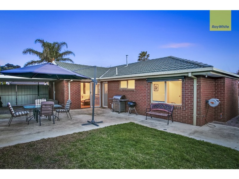 3 Basalt Court, Delahey VIC 3037