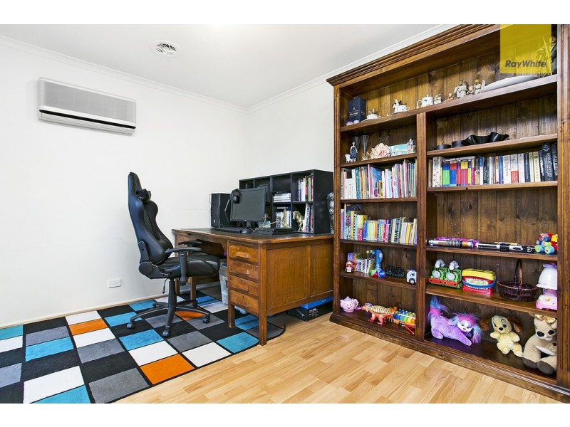 3 Basalt Court, Delahey VIC 3037