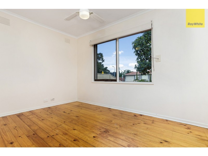 16 Odessa Avenue, Keilor Downs VIC 3038