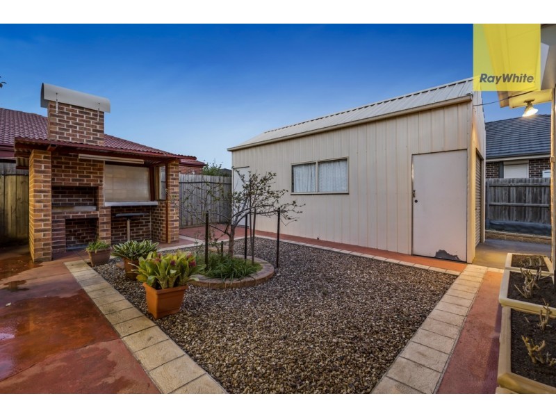 6 Pitt Street, Taylors Hill VIC 3037