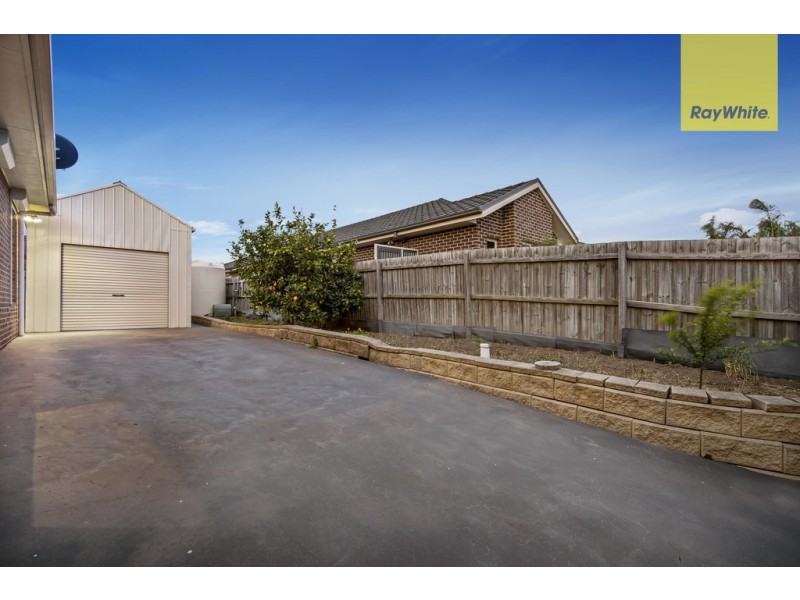 6 Pitt Street, Taylors Hill VIC 3037