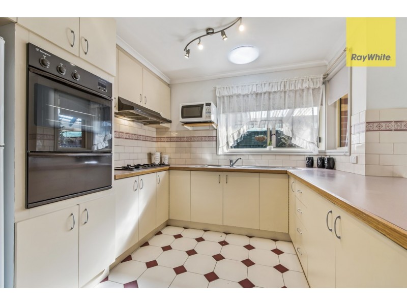 11 Silverdene Avenue, Sydenham VIC 3037