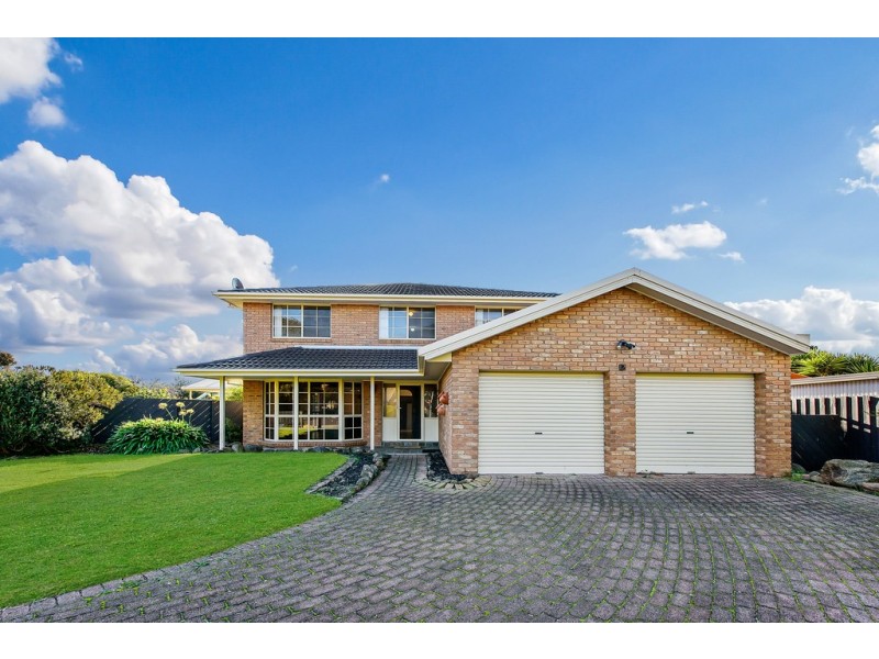 12 Willandra Court, Taylors Lakes VIC 3038