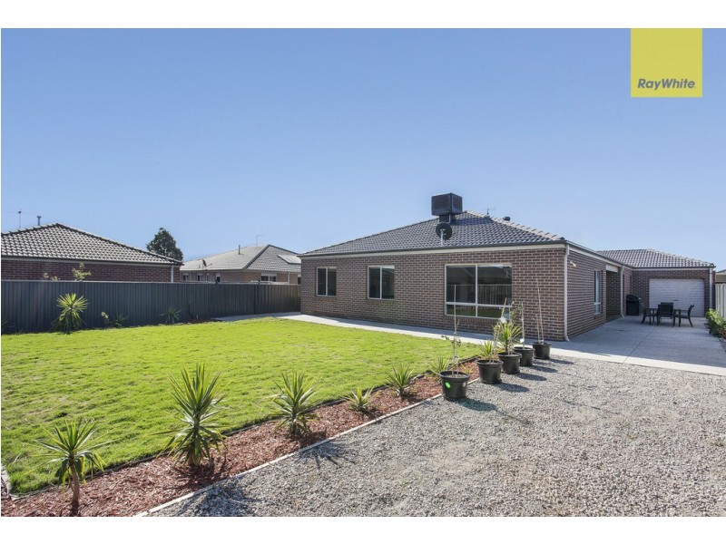 61 Cloverdale Road, Tarneit VIC 3029