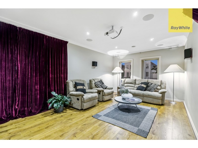 7 Rockland Court, Taylors Hill VIC 3037