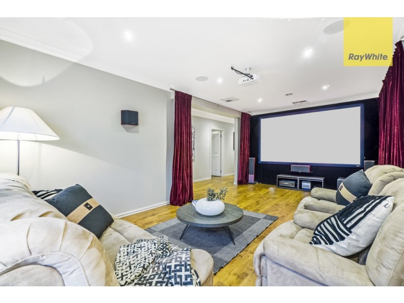 7 Rockland Court, Taylors Hill VIC 3037