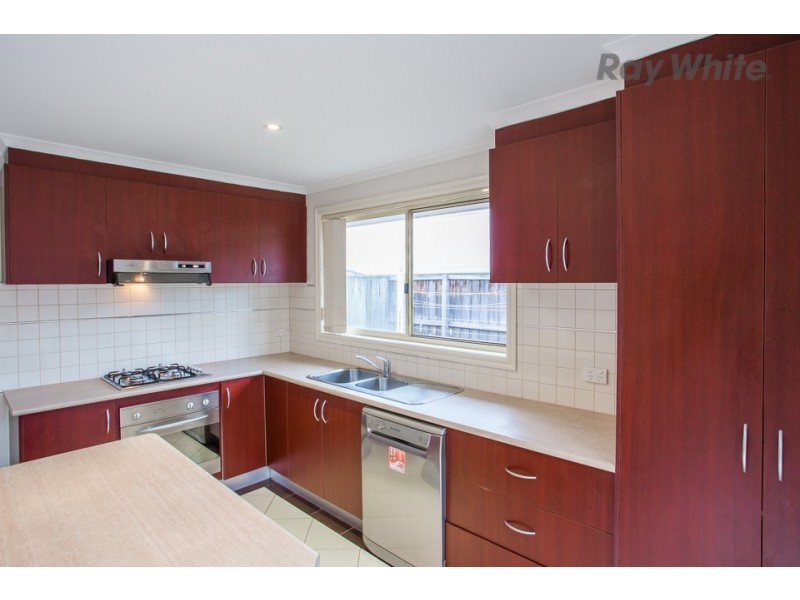 2/111-113 Pecks Road, Sydenham VIC 3037
