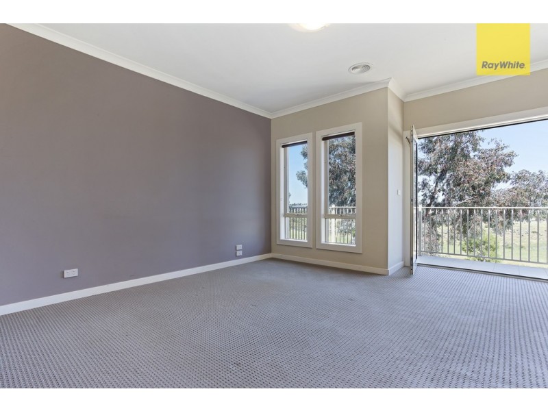 62 College Street, Caroline Springs VIC 3023