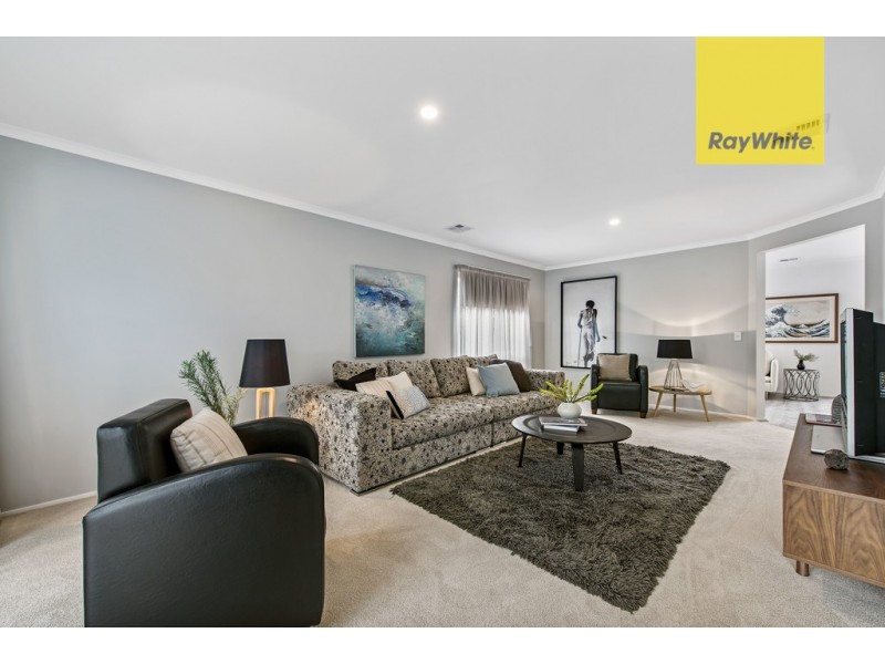 12 Trindall Place, Taylors Lakes VIC 3038