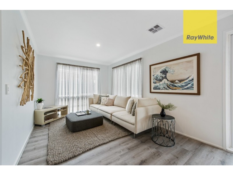 12 Trindall Place, Taylors Lakes VIC 3038