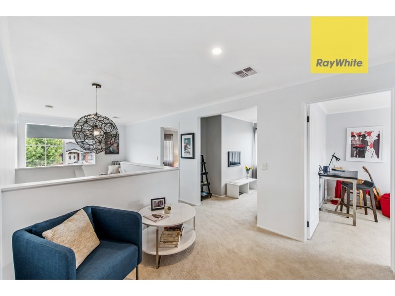 12 Trindall Place, Taylors Lakes VIC 3038