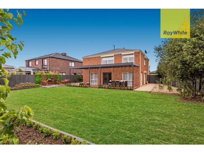 12 Trindall Place, Taylors Lakes VIC 3038