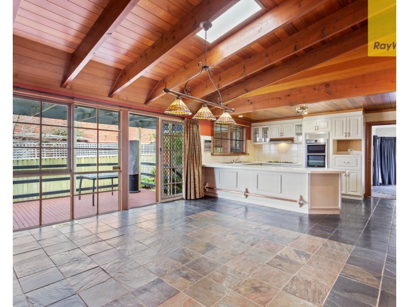 103 Burrowye Crescent, Keilor VIC 3036