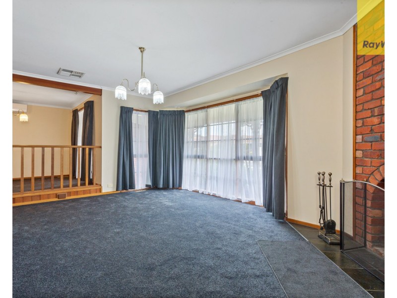 103 Burrowye Crescent, Keilor VIC 3036